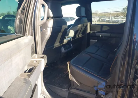 2024 Ford F-150 Lariat z USA, uszkodzony, nr VIN 1FTFW5L81RFA74870